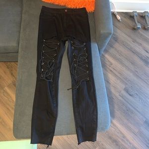 Fashion nova pants